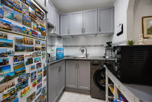 Apartamento reformado de un dormitorio en la Playa de los Locos — 3