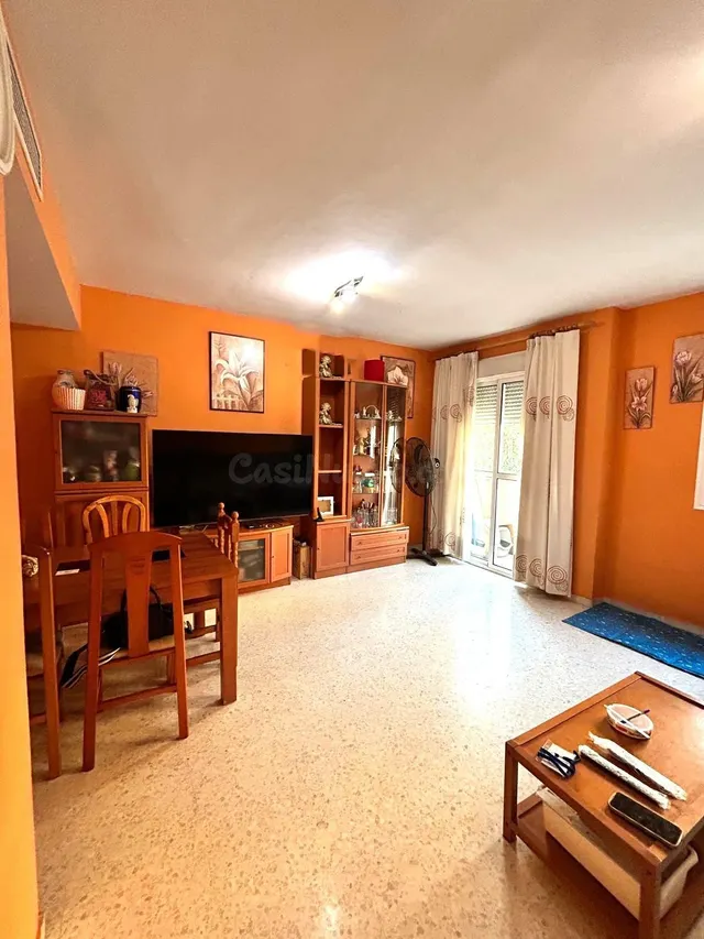 Piso de 4 habitaciones y parking en Pino Montano, Sevilla - foto 5
