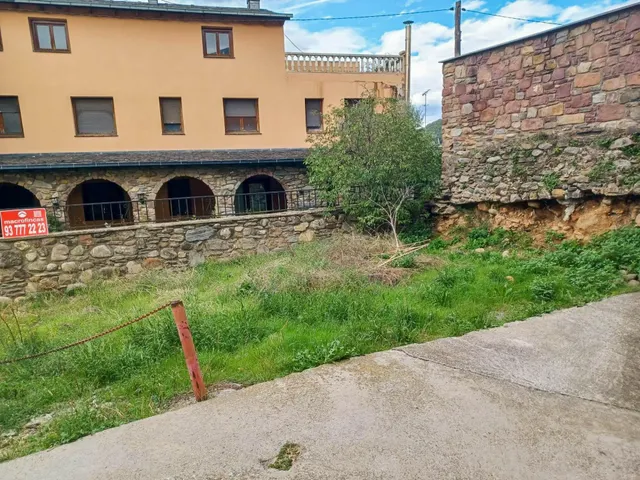 Parcela en venta en Pla de Sant Tirs – a 10 minutos de La Seu d’Urgell — 8