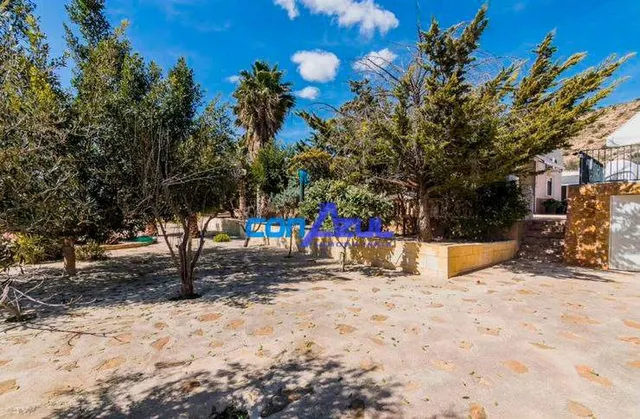 CHALET  A  UN PASO DE ELCHE, PLAYAS Y AEROPUERTO — 37