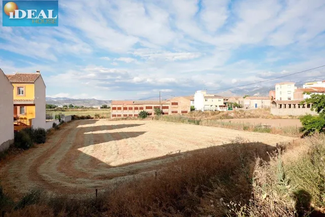 A4980J1. ¿Estás buscando terreno para invertir? ¡ ¡ Lo has encontrado!! Solar urbano con 3.441m2 — 5