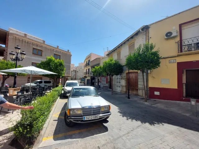 Gran casa de 320m en el centro de Vera - foto 3