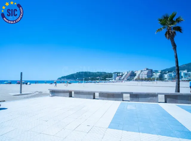 Precioso apartamento en primera línea de la Playa de La Conc - foto 2