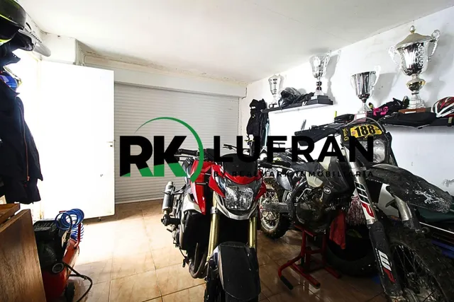 CHALET PAREADO EN SAX (ALICANTE) CON GARAJE Y PATIO — 30