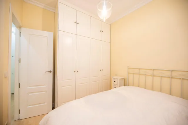 Vivienda cómoda, reformada, amueblada y muy tranquila, en María de Molina — 8
