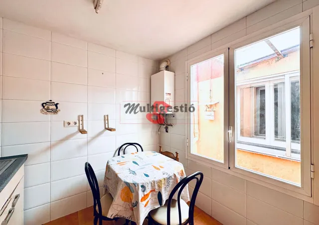 CALONGE: PLANTA BAJA EN VENTA. ESTADO A REFORMAR. ZONA 5 MIN - foto 3