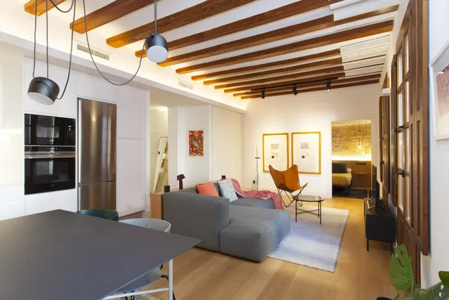 Piso en venta calle Banys Nous — 4