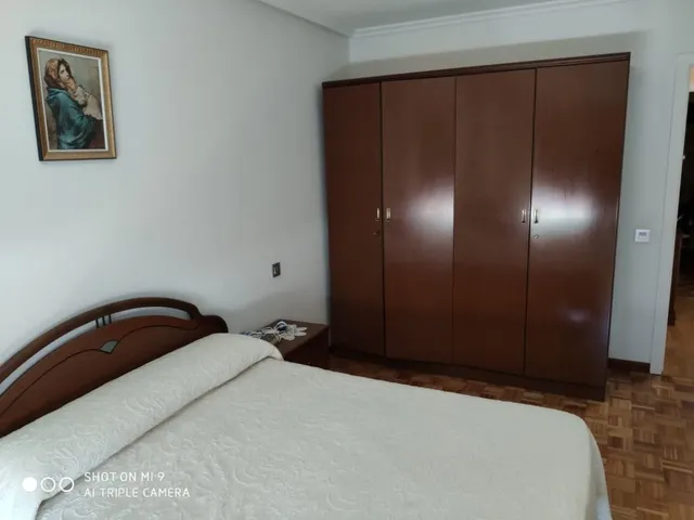 SE VENDE PISO DE 83 M2, REFORMADO Y AMUEBLADO EN VALENCIA DE DON JUAN. POCA COMUNIDAD — 12