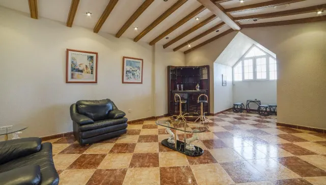 Casa 5 habitaciones 630m² en venta - Centro — 14