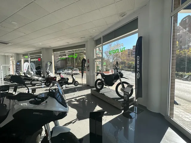 Local en venta con inquilino en Elche — 3