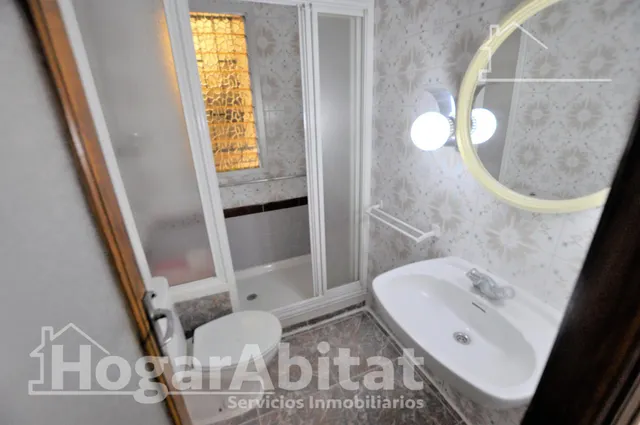 Dos terrazas privadas en esta luminosa planta baja exterior — 27