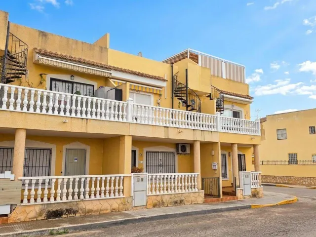 Apartamento 2 habitaciones 70m² en venta - Pueblo 5 - foto 2