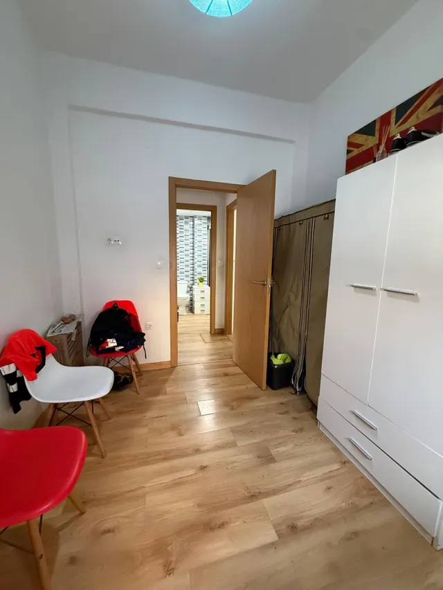 Piso de 2 dormitorios en eugenio gross – Málaga  230.000 € — 23