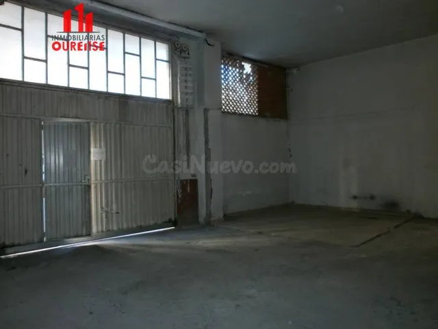 AMPLIO LOCAL COMERCIAL EN LA ZONA DE MARIÑAMANSA