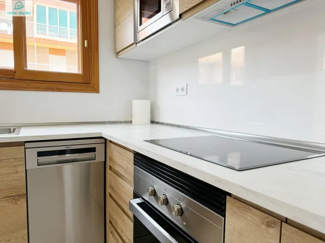 Apartamento 3 habitaciones 104m² en alquiler - Pueblo - foto 4