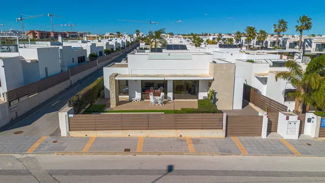 Villa 3 habitaciones 127m² en venta - Desamparados-Hurchillo-Torremendo — 29