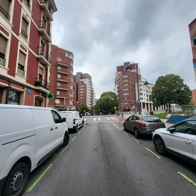 SE VENDE BAR EN LA CASILLA — 17