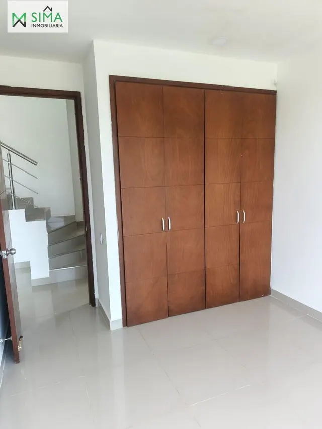 Piso 3 habitaciones 160m² en alquiler - Zona norte — 38