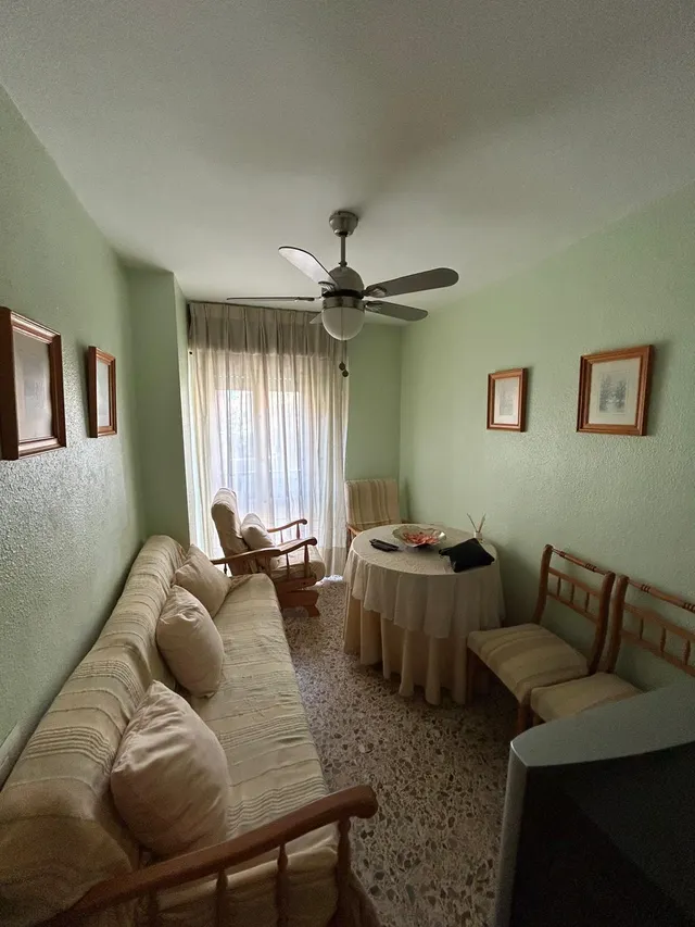 4 DORMITORIOS + 2 BAÑOS EN EL CORAZÓN DE EL EJIDO — 14