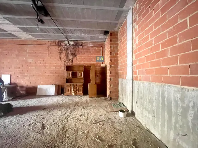 LOCAL COMERCIAL DE 90 M2 EN CARRETERA PRINCIPAL EN ALTEA — 5