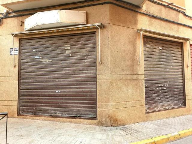 Local comercial 70m² en venta - ALARICO
