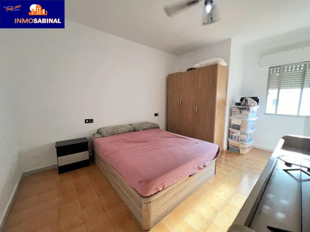 Amplio Piso en El Puerto de Roquetas de Mar - ¡Cerca del mar! — 16