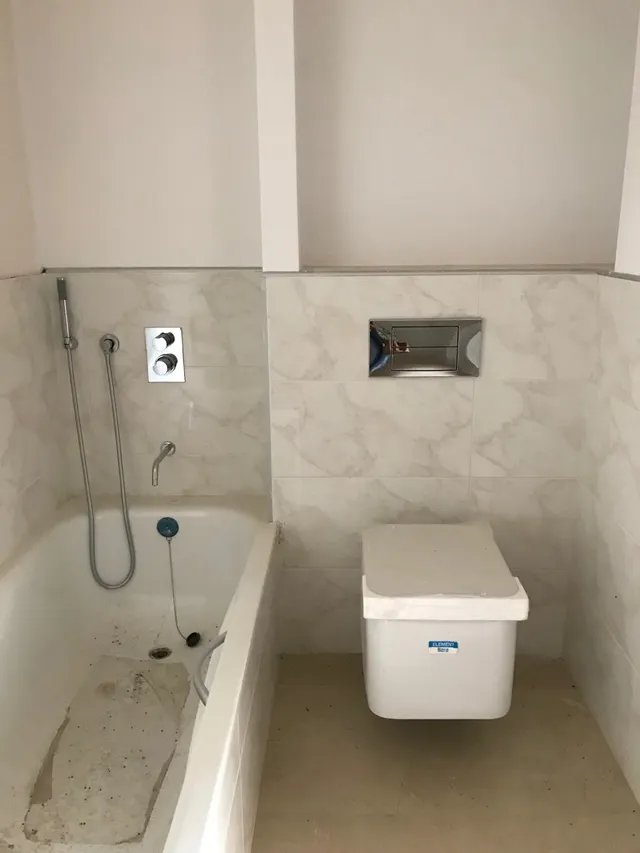 DÚPLEX DE 113 M2, NUEVO, 2 HAB., SALÓN, COCINA, 3 BAÑOS. CALIDADES LUJO — 24