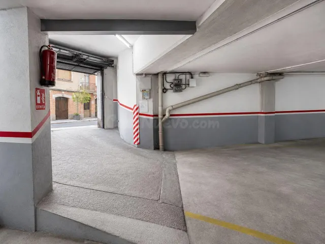 Venta de 2 plazas de parking juntas en Calle Gaudí, 41 – Man - foto 5