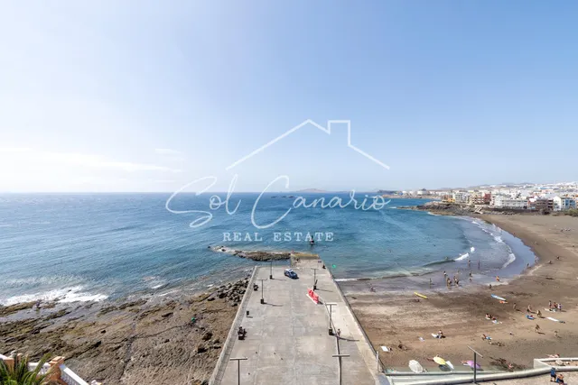 Tu Nuevo Hogar en Telde con Vistas Incomparables a la Playa de Melenara — 16