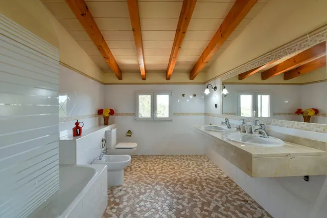 Finca rústica 7 habitaciones 331m² en venta - Jornets — 29