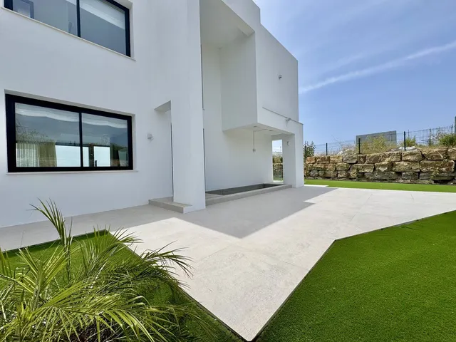 Chalet 6 habitaciones 460m² en venta - Costa Del Sol — 48