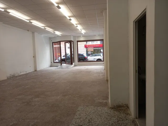 Tu local comercial en calle Cartagena de Indias con Angel Bruna — 30