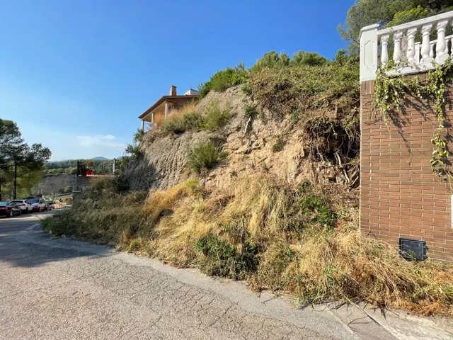 Terreno a la venta en Abrera zona Can Villalba - Barcelona de 532 m2 superficie parcela. — 15