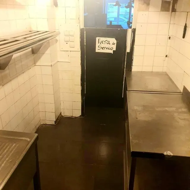BAR CENTRICO — 8