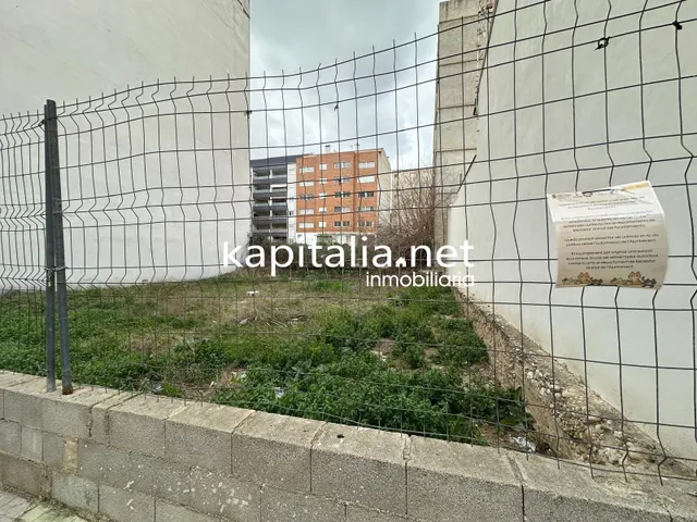 Solar urbano en venta en L´Olleria (Valencia) — 2
