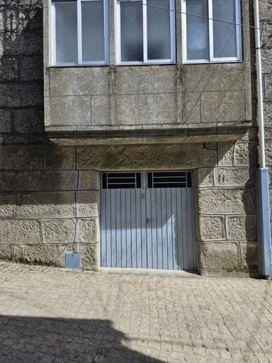 OPORTUNIDAD !!! SE VENDE CASA EN SARREAUS — 30