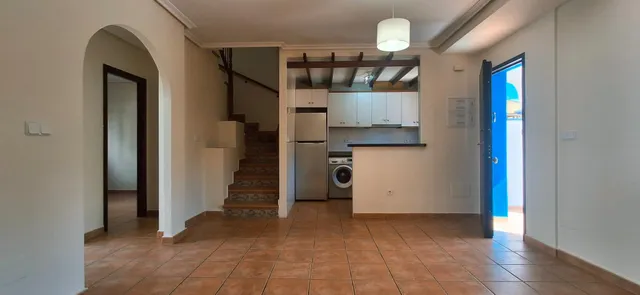 PRECIOSO DÚPLEX ADOSADO ESTILO MEDITERRÁNEO — 13