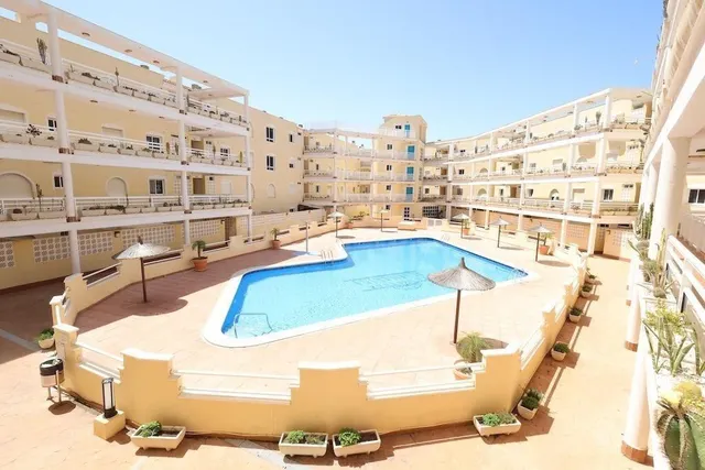 Exclusivo apartamento de 101 m2 con 3 dormitorios, gran terr