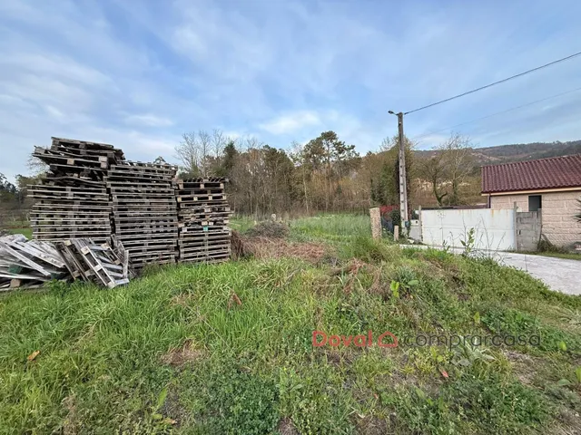 Terreno en Atios (O Porriño) de 1.024 m2, llano, soleado y e - foto 5