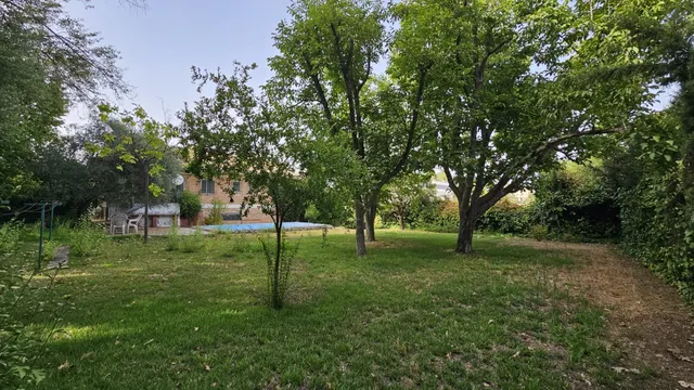 OPORTUNIDAD EN SANSUEÑA. CHALET PARA REFORMAR — 32