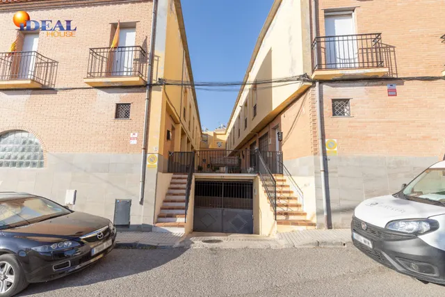 Vivienda unifamiliar adosada junto a polideportivo de Gójar — 40