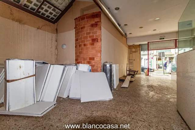 Alquiler Local comercial en Carballo - foto 5