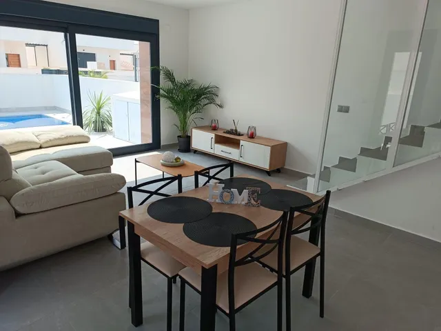 Villa individual en Daya Nueva — 8