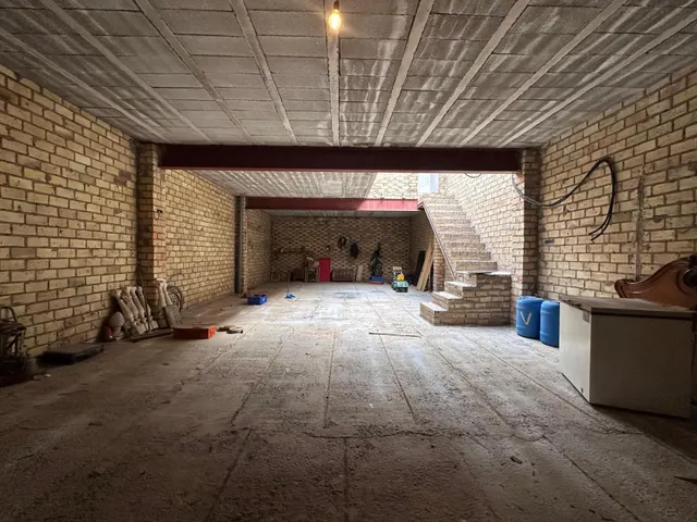 VIVIENDA PARA TERMINAR EN LA PUEBLA DE CAZALLA — 8