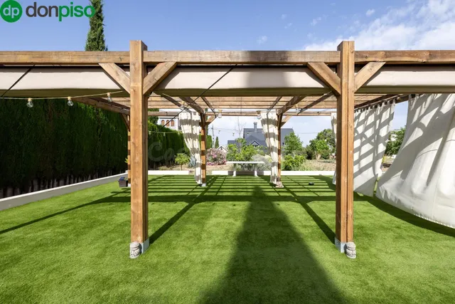 TERRENO URBANO CON PROYECTO PARA 4 CASAS ADOSADAS EN MONACHI - foto 4