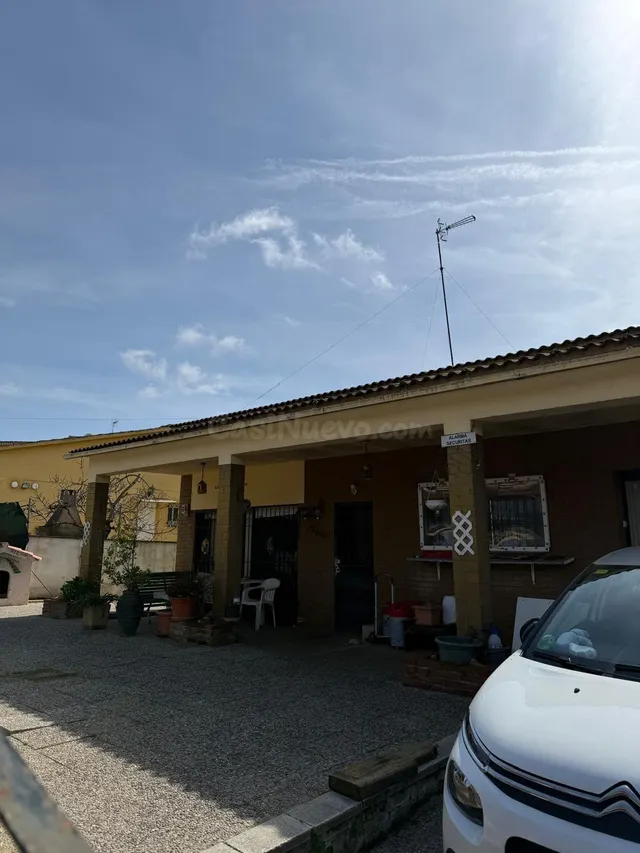 OPORTUNIDAD DE INVERSION EN VIDRERES ( GIRONA) CESIÓN DE REM - foto 2