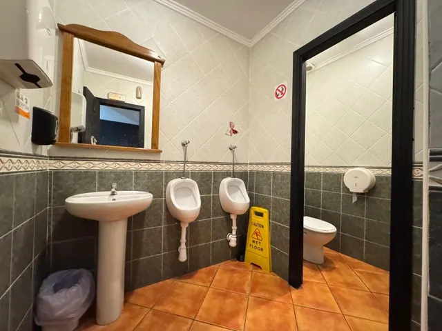 Local comercial 159m² en venta - Estacion de autobuses — 34