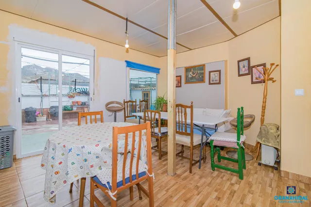 CHALET INDEPENDIENTE EN BEAS DE GRANADA — 9