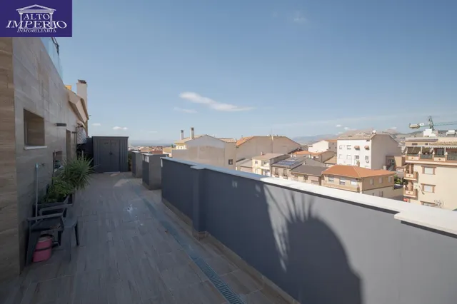 Ático dúplex con piscina en Maracena — 45