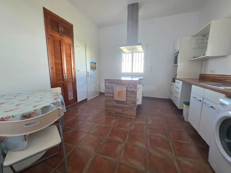 ALQUILER DE HABITACIÓN LARGA TEMPORRADA